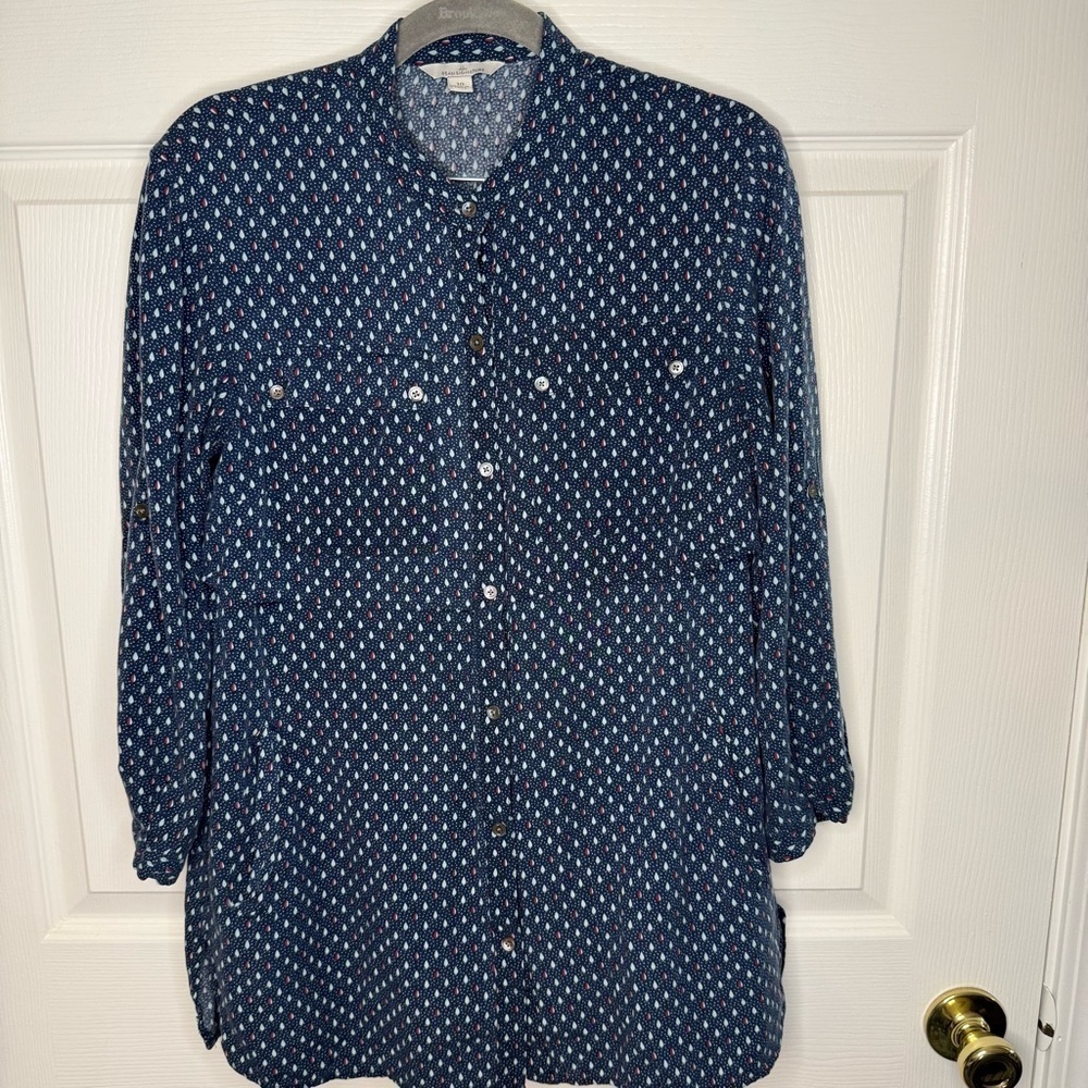 L.L. Bean Signature Blue Shirt Leaf Print Pockets Adjustable Sleeves Size 10 GUC